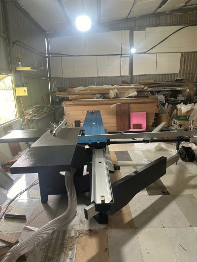 Một ngày bàn giao máy cưa bàn trượt 3m2 tại Quảng Ninh