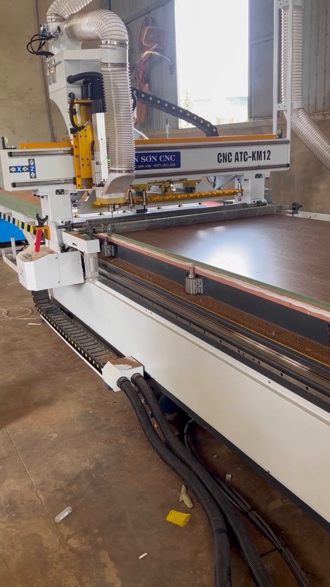 bảo dưỡng máy CNC ATC hình thực tế