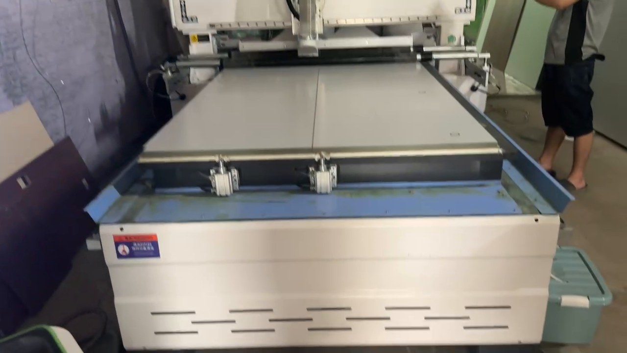 Cách chọn tốc độ chạy máy CNC 1 đầu khi cắt ván MDF, MFC