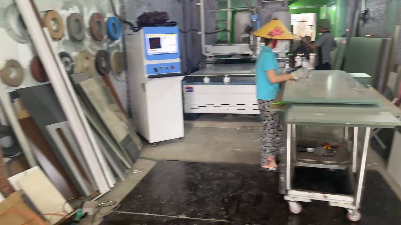 tốc độ chạy máy CNC 1 đầu khi cắt ván MDF MFC khi chạy thử