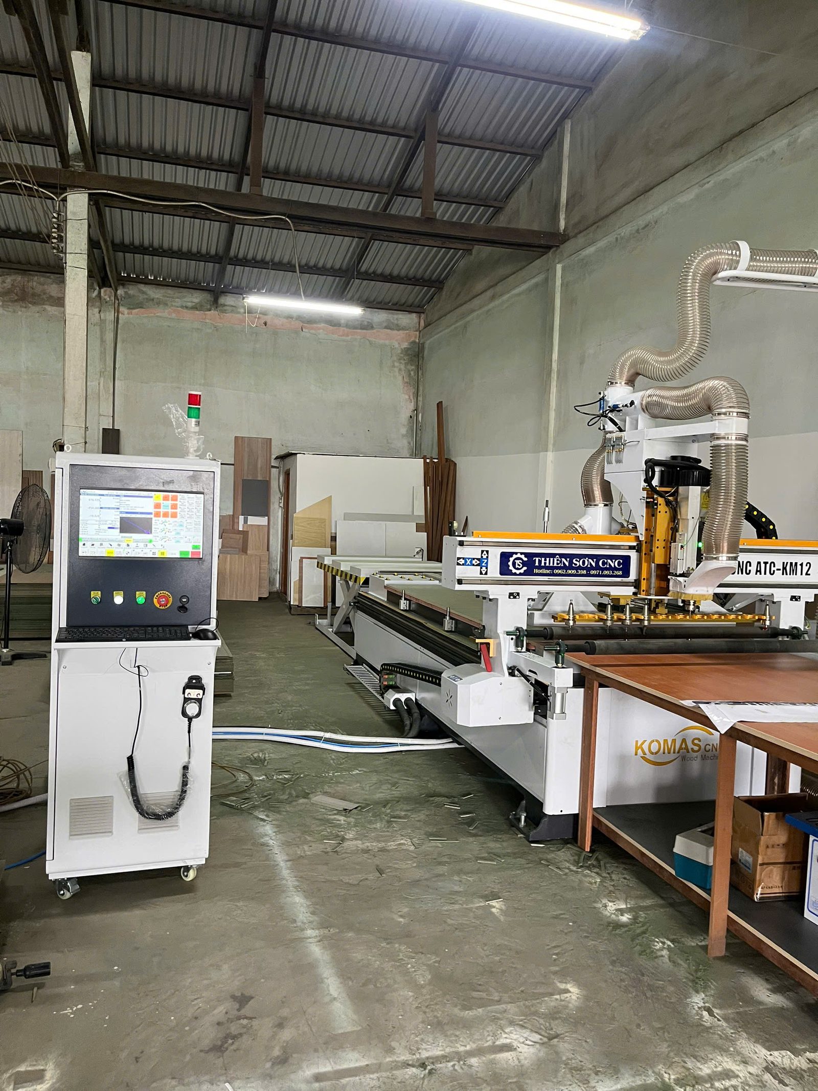 cách kiểm tra độ phẳng bàn máy CNC trước khi nhận bàn giao hình ảnh thực tế