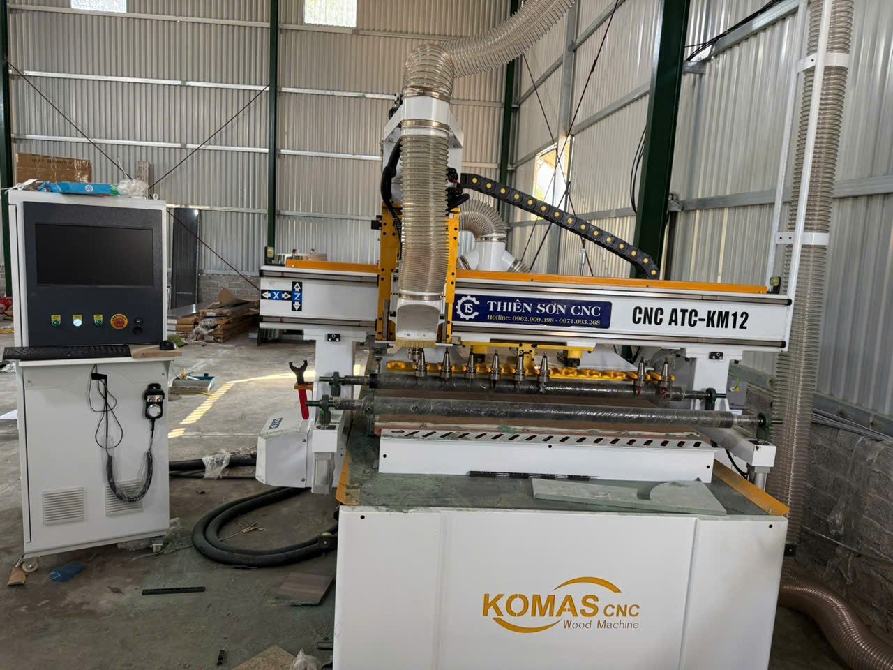 CNC cắt ván bị xơ cạnh hình ảnh thực tế