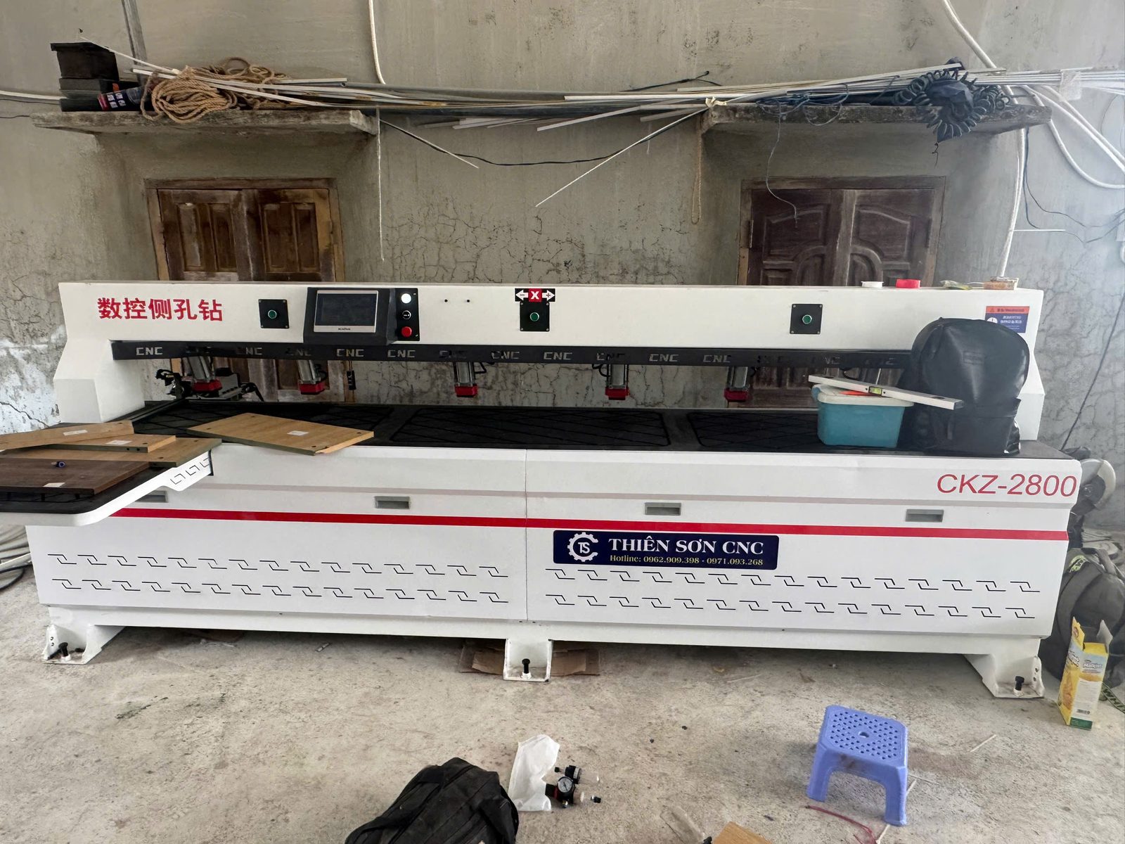 Combo CNC 1 đầu, dán cạnh, khoan ngang phù hợp xưởng nào?