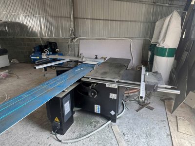 Combo máy CNC, cưa bàn trượt, dán cạnh cho xưởng mới mở cần bao nhiêu diện tích?