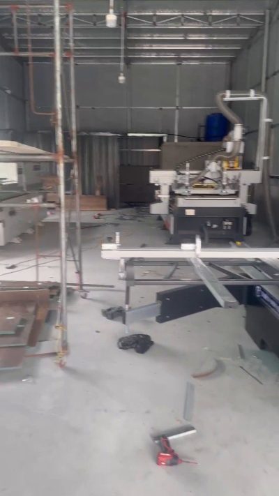 Combo máy làm tủ bếp gồm những máy gì? Gợi ý cấu hình theo vốn đầu tư