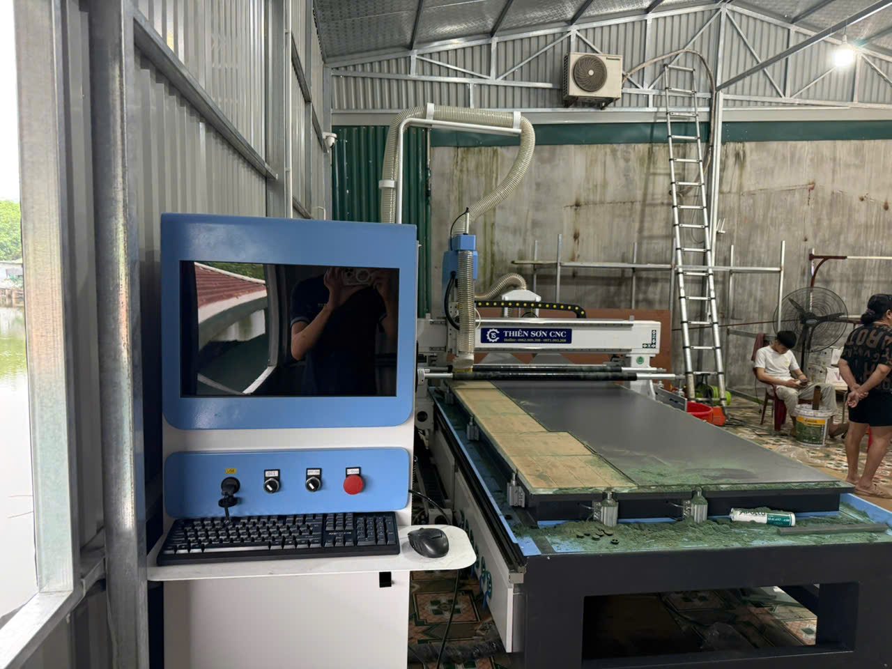 combo máy làm tủ bếp theo vốn 200-300 triệu thông số máy