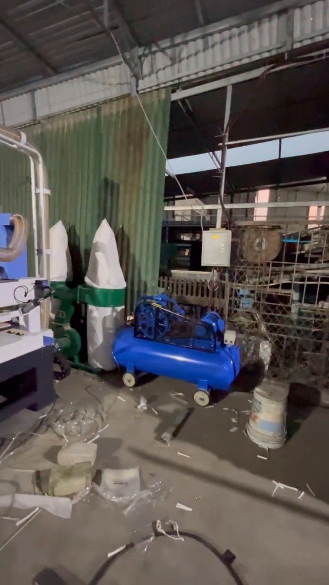 bố trí CNC dán cạnh khoan cam tại Gia Lai khi chạy thử