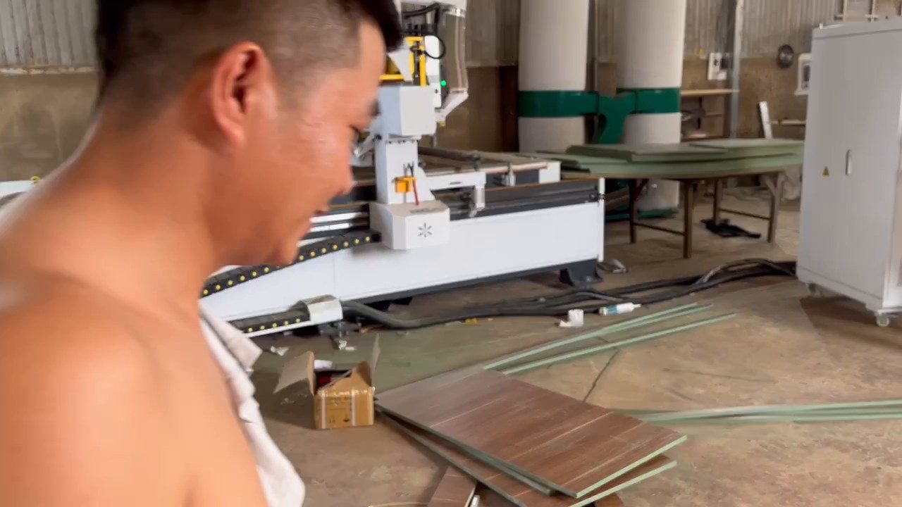 máy CNC 1 đầu hay CNC ATC tại Hải Phòng khi chạy thử