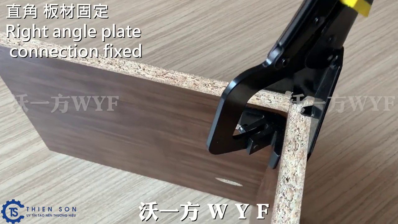 kìm kẹp góc vuông chữ T hình thực tế