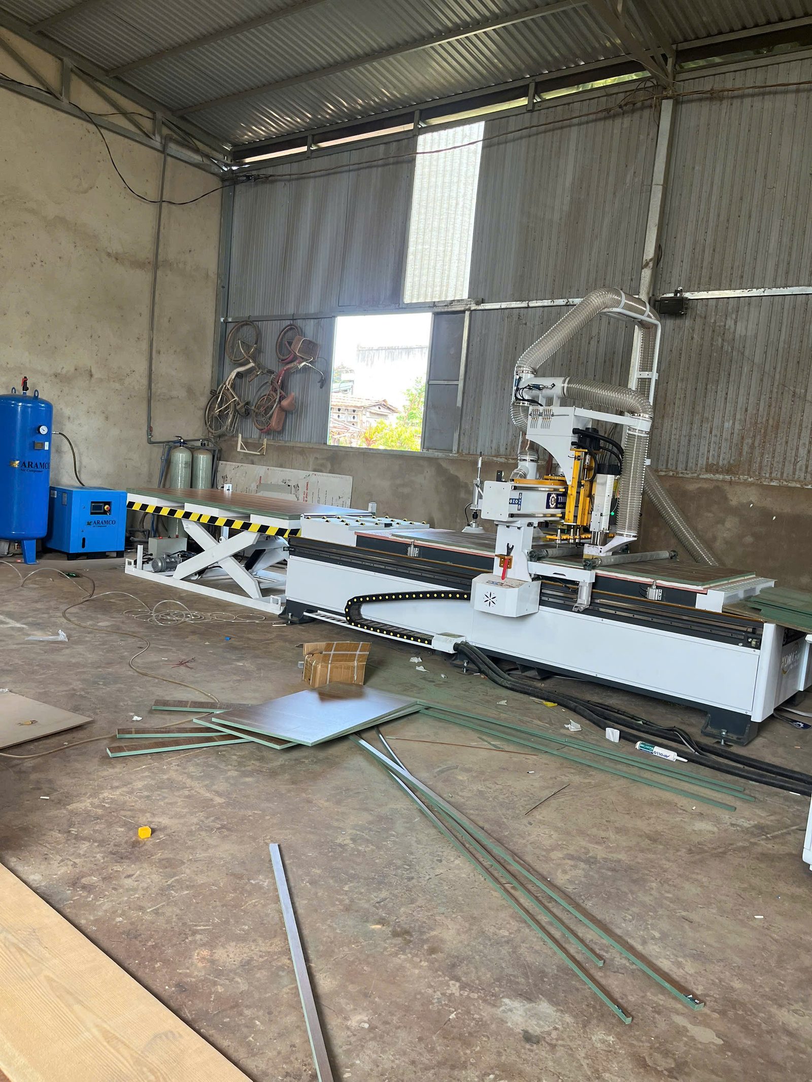 Máy CNC ATC có thật sự cần thiết cho xưởng làm nội thất căn hộ không?