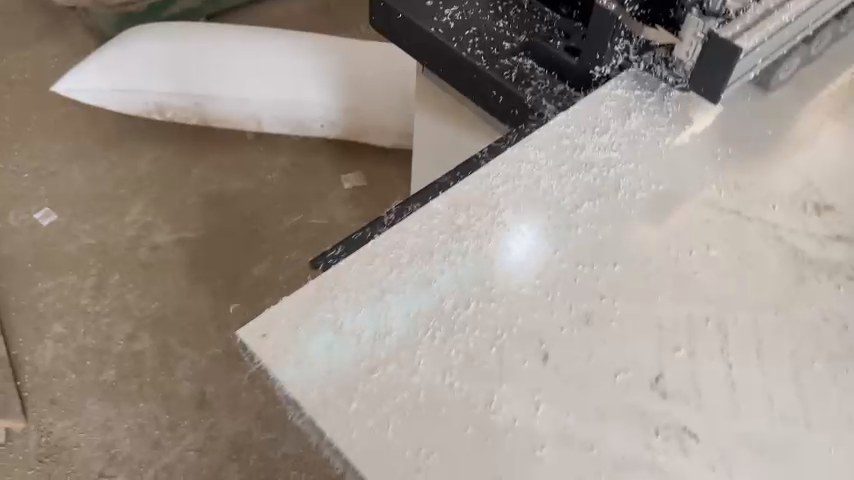 máy dán cạnh mini dùng keo hạt hình ảnh thực tế