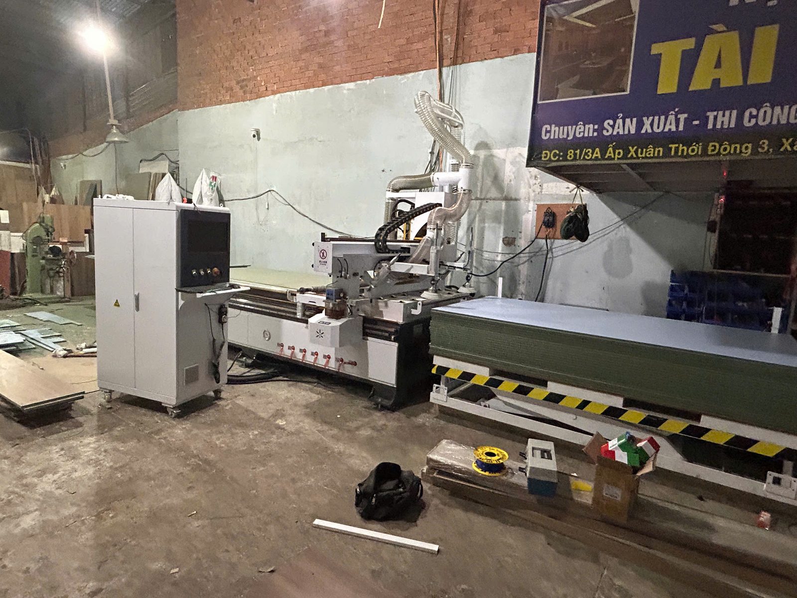 Mua máy CNC tại Nghệ An: nên chọn CNC 1 đầu hay ATC?