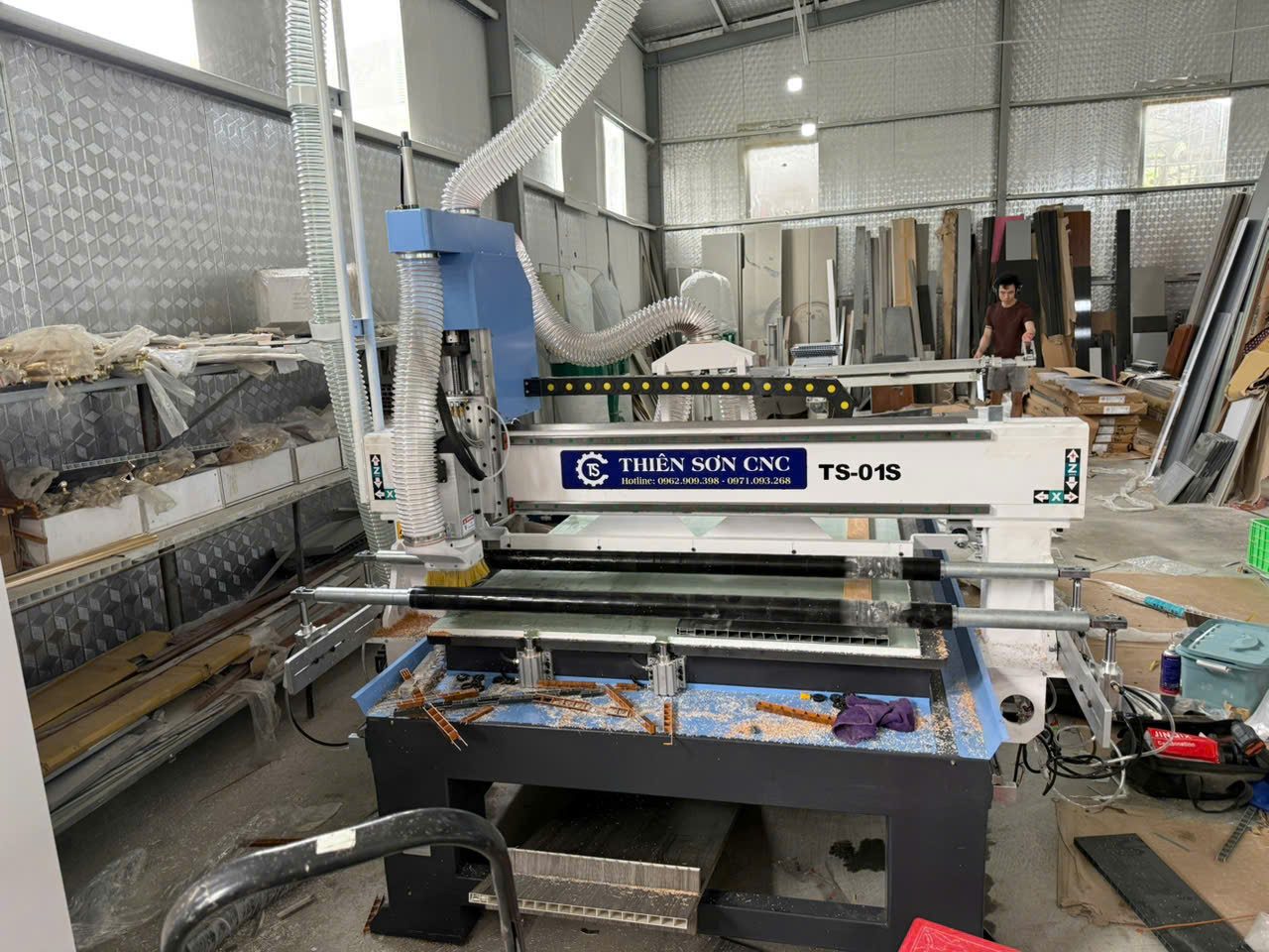 xưởng tủ bếp nhỏ nên dùng CNC 1 đầu công suất bao nhiêu hình ảnh thực tế